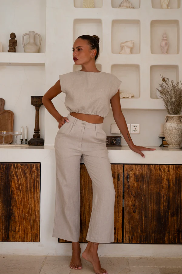 Coast to Coast Christina Pant in Natural