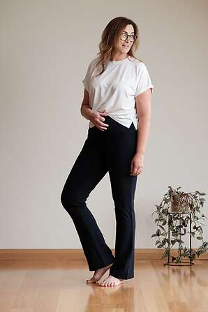 Linda - Tall Women's Flared Hem Pant