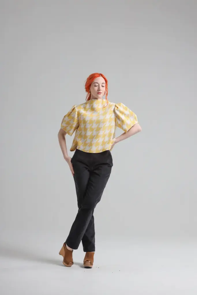Anais Pants in Black 6